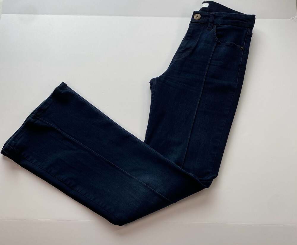 Ryegrass Women's Size 2 High-Waisted Flare Jeans Dark Wash Pintuck